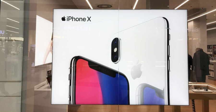 iPhone X