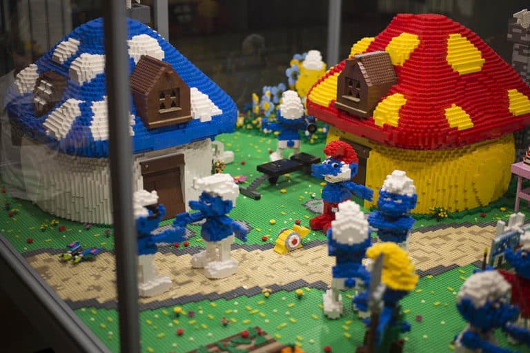 Pomysły Na Budowle Z Lego Inwazja Gigantów - Wystawa Budowli z Klocków LEGO