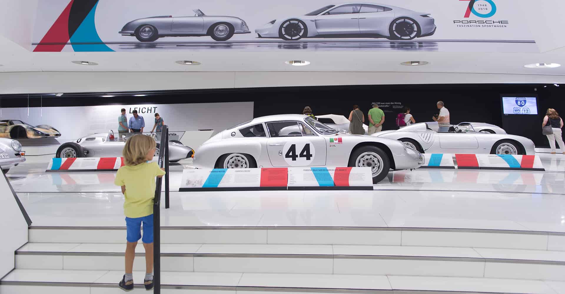 Muzeum Porsche w Stuttgarcie to miejsce wyjątkowe