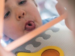 Janod - drewniana piramida - lustra essentiel