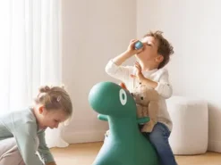 QUUT - skoczek hoppi dino - zielony